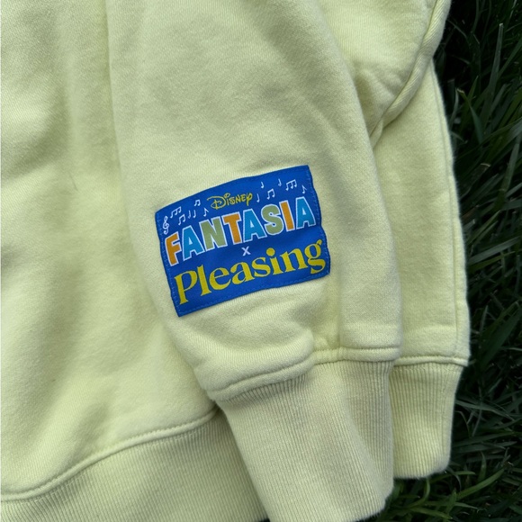 Sold Out Walt Disney Fantasia x Harry Styles Pleasing Yellow Sweatshirt - Picture 7 of 9